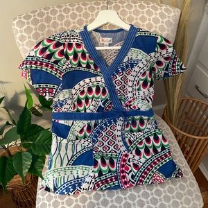 Women’s Peaches Scrub Top Small